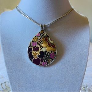 💕HP💕  🌸Brighton Flower Droplet Necklace🌸